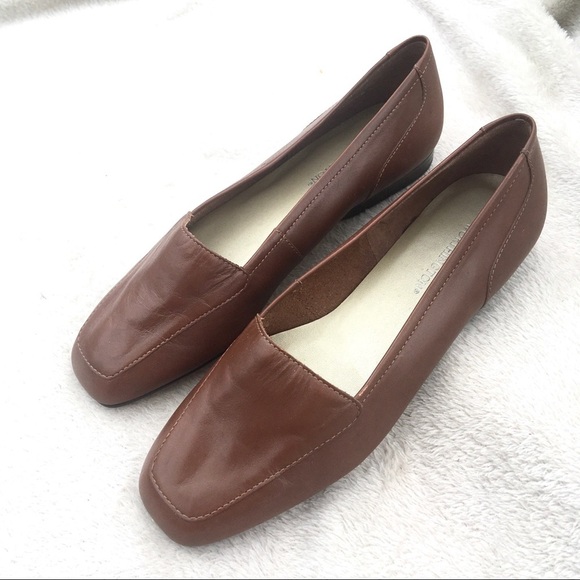 WORTHINGTON brown leather Linda flats size 6 - Picture 3 of 8